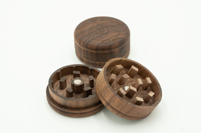 Holz Grinder - Calumet